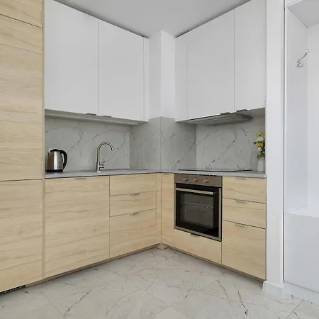 Apartamento Cozy With A Balcony And Parking By Renters *